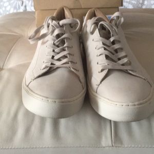 Tom’s leather sneakers